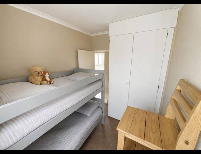 3 BEDROOM TOWNHOUSE FOR SALE IN KOSMOSDAL